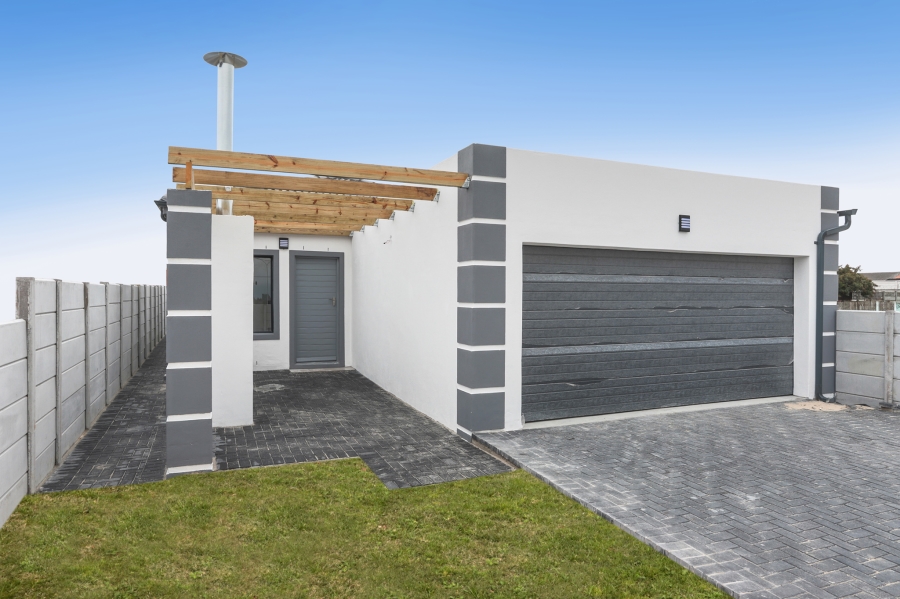 3 Bedroom Property for Sale in Houghton Place Western Cape